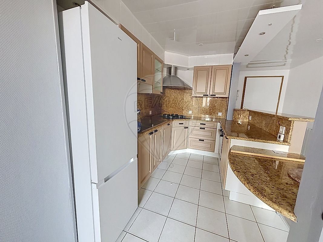 8efba9a0-d2bd-4838-aec4-12ba19cbdfd9.jpg